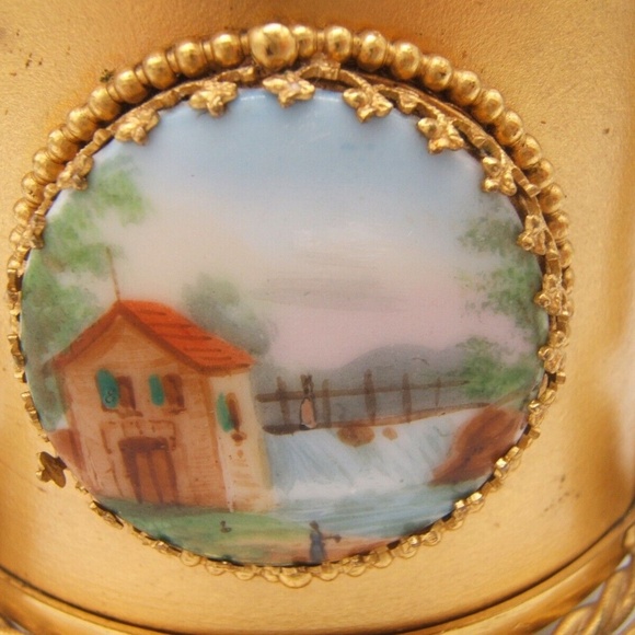 Guttin Bronze Porcelain Cameo Casket Box - Picture 2 of 12